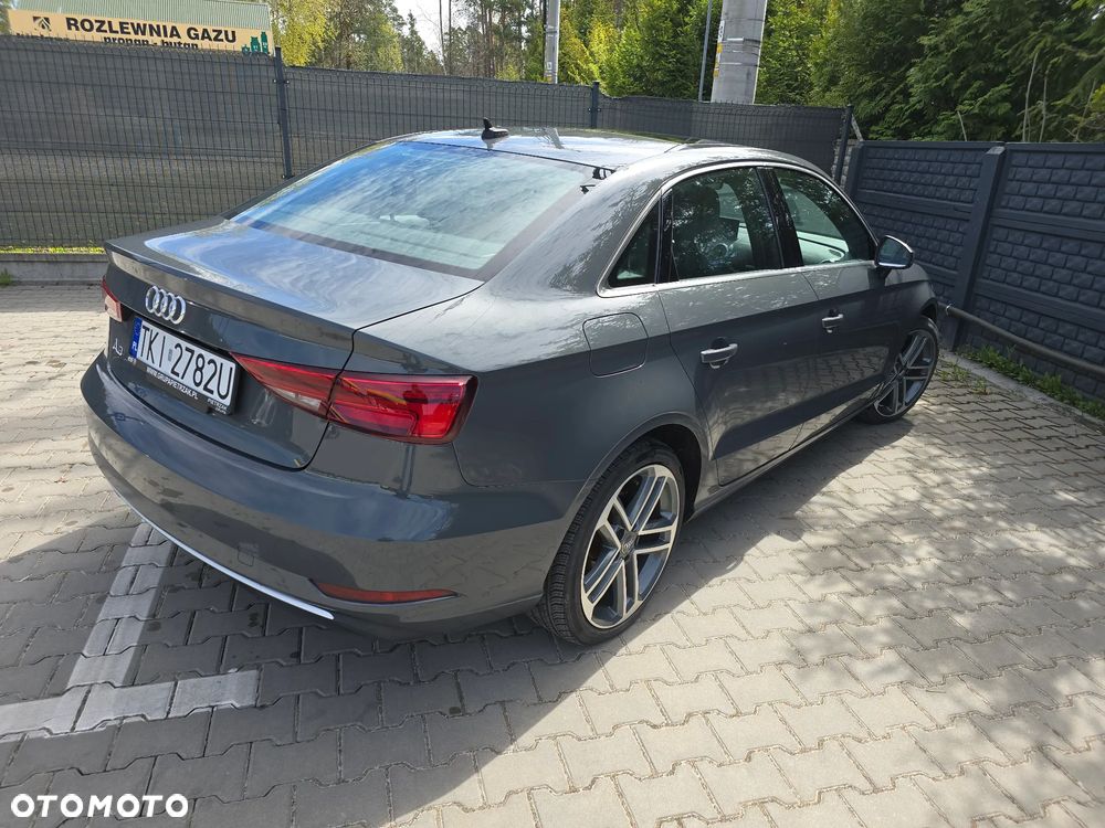 Audi A3 Limousine 40 TFSI quattro S tronic sport - 5