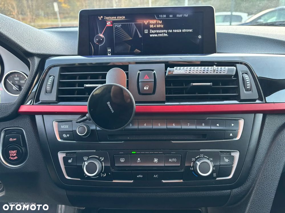 BMW Seria 3 316d Sport Line - 24