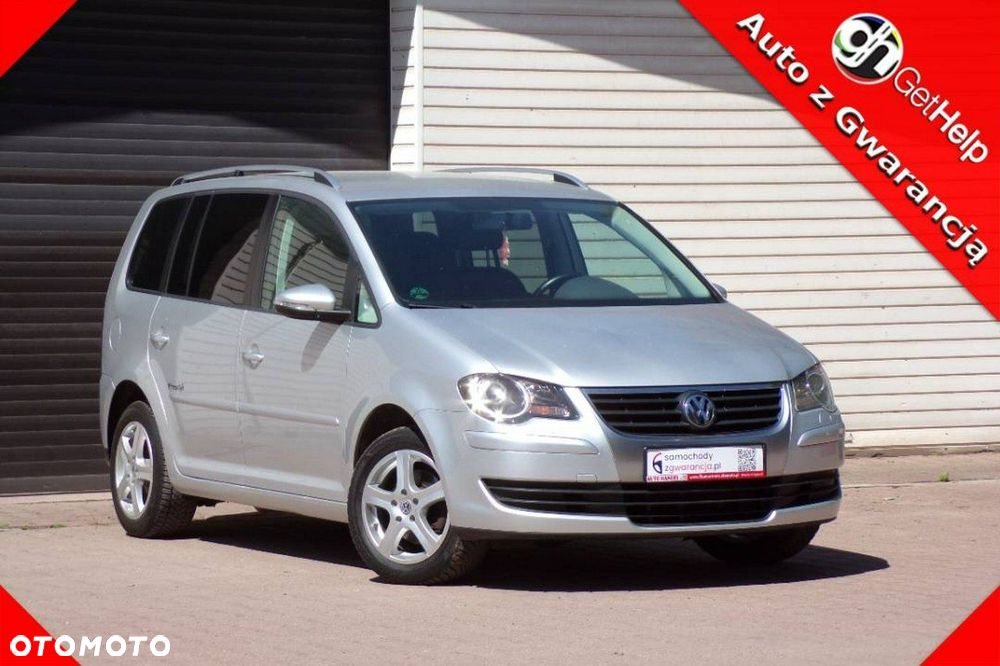 Volkswagen Touran - 1