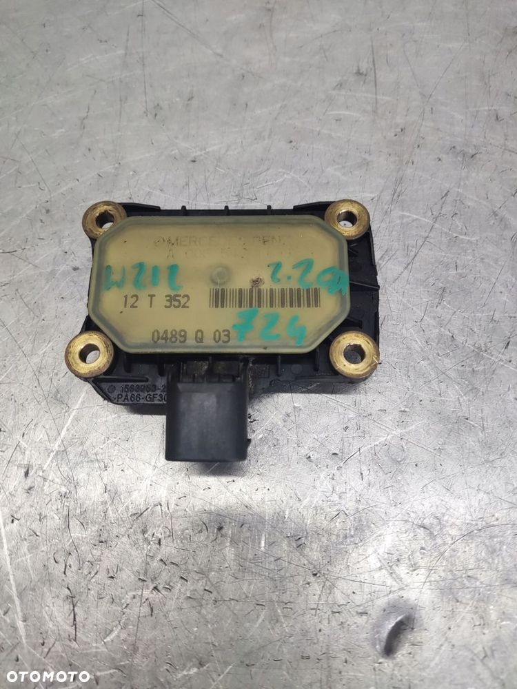 MERCEDES W204 LIFT W212 CZUJNIK BIEGÓW A0065421918 - 2