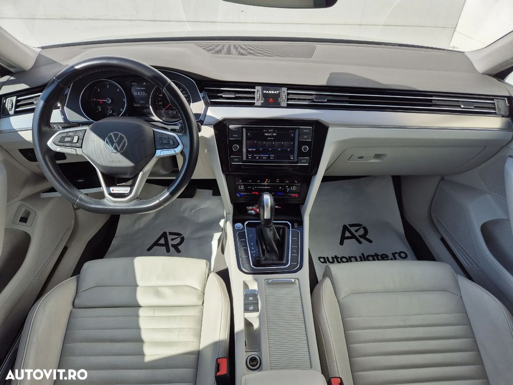 Volkswagen Passat 2.0 TDI DSG 4Mot Highline - 14