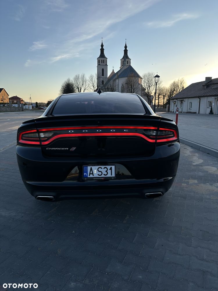 Dodge Charger - 5