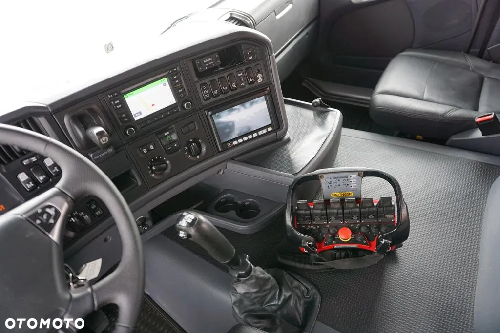 Scania G 400 / E 5 / 8 X 4 / 4 x 4 / WYWROTKA + HDS / TRIDEM / PALFINGER PK 26002 / MANUAL - 9