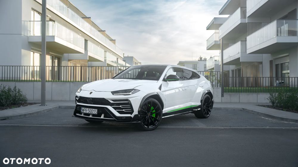 Lamborghini Urus - 4
