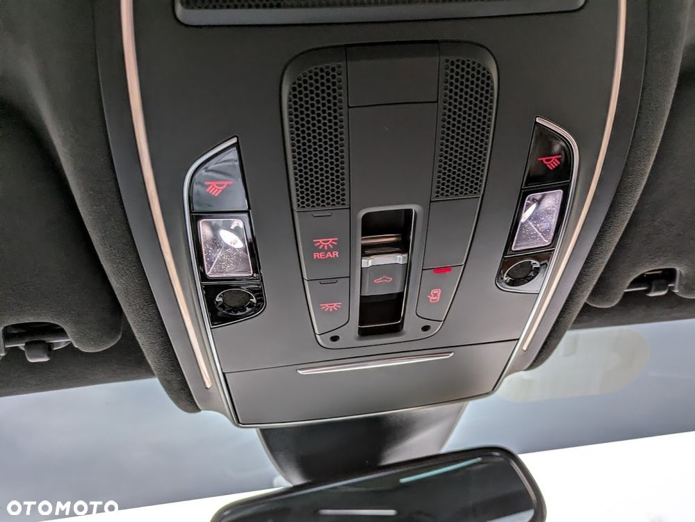 Audi A8 4.2 TDI DPF quattro tiptronic - 37