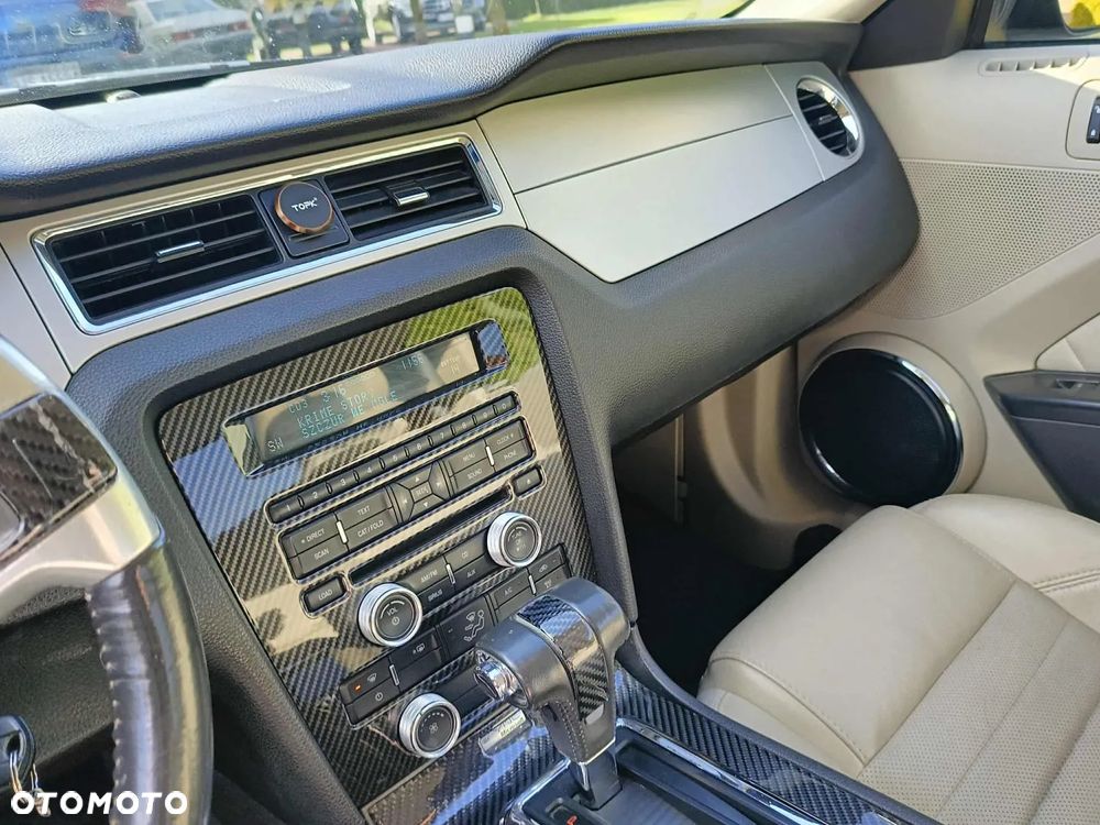 Ford Mustang 4.0 V6 Premium - 24