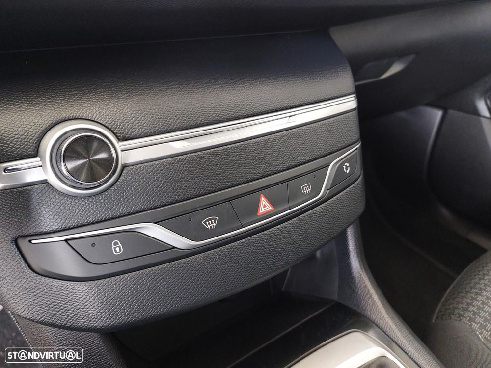 Peugeot 308 1.5 BlueHDi Business Line - 26
