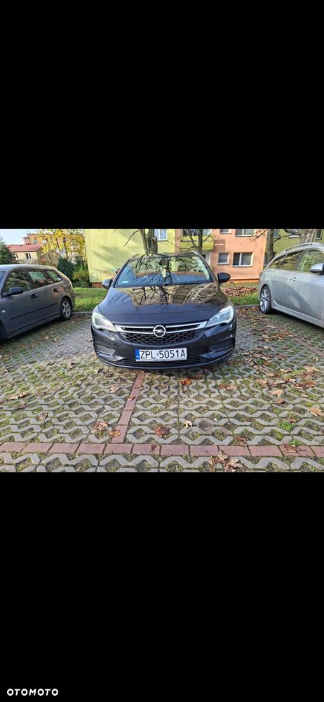 Opel Astra 1.6 CDTI Enjoy - 1