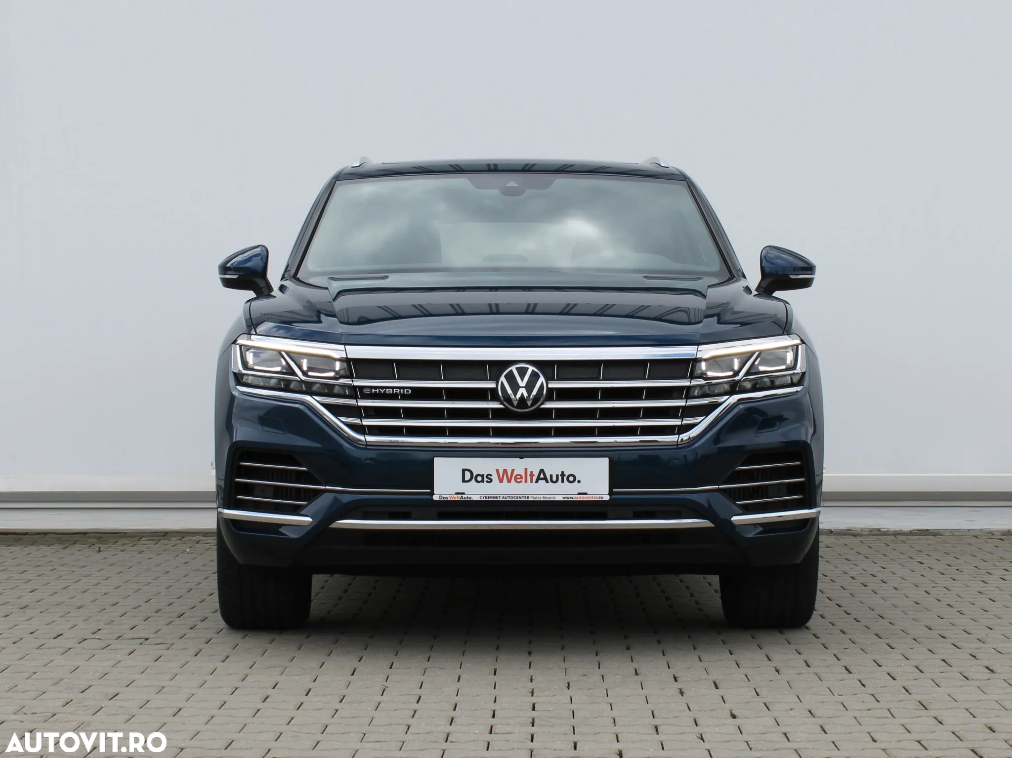 Volkswagen Touareg 3.0 V6 e-Hybrid 4Motion Aut. Elegance - 8