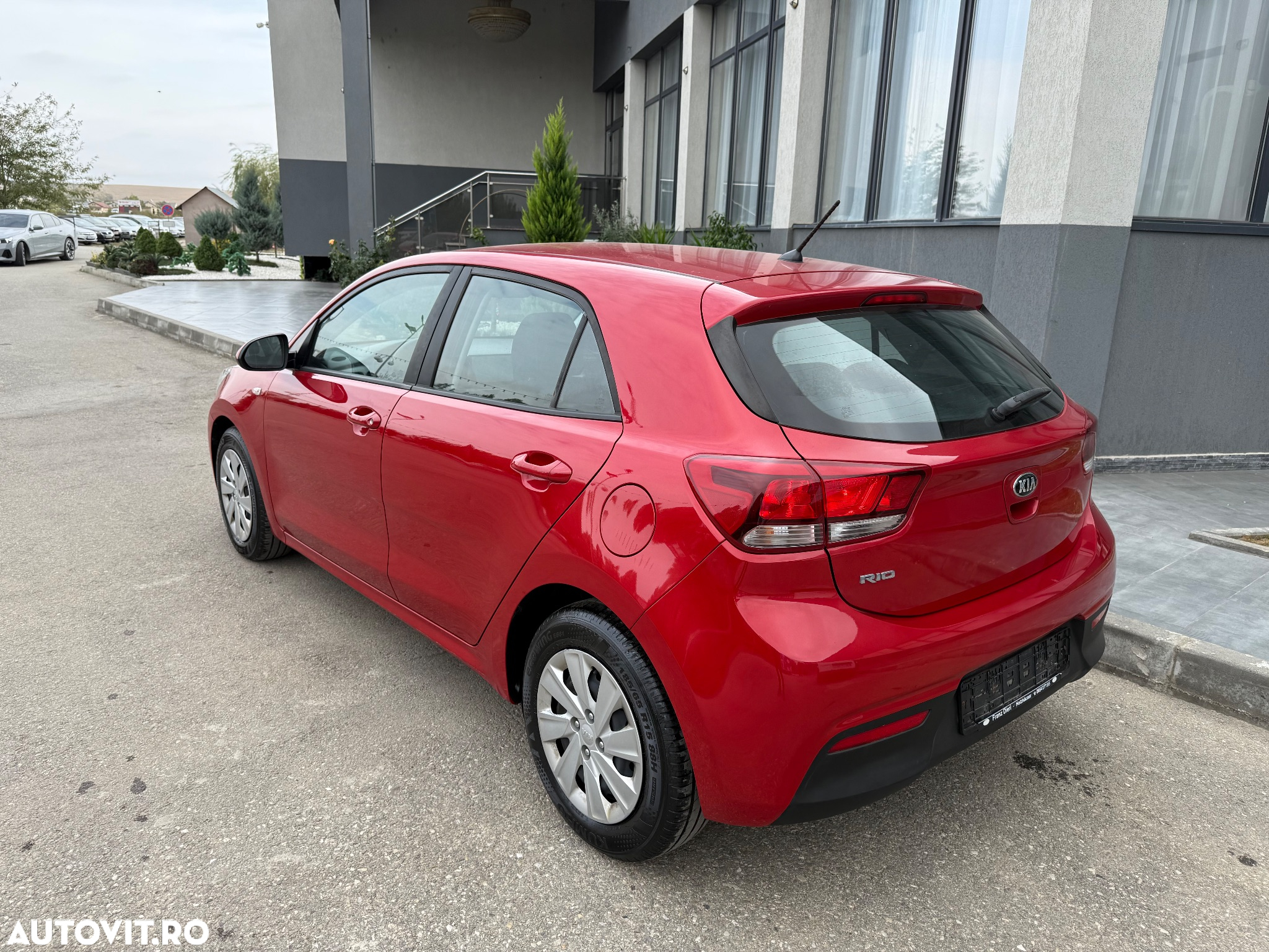 Kia Rio 1.2 Business Line - 12