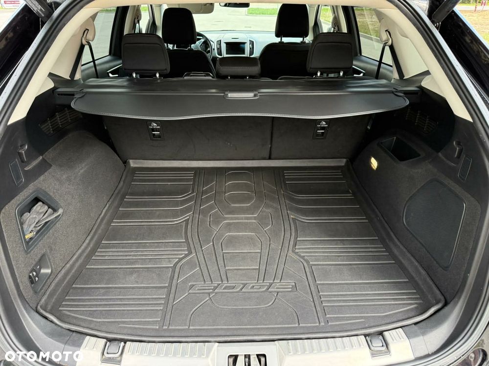 Ford Edge - 5