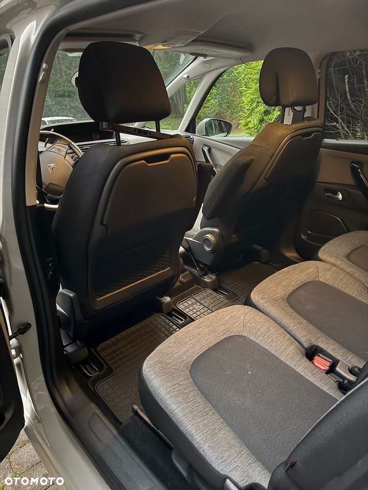 Citroën C4 Picasso 1.6 THP MoreLife S&S EAT6 - 16