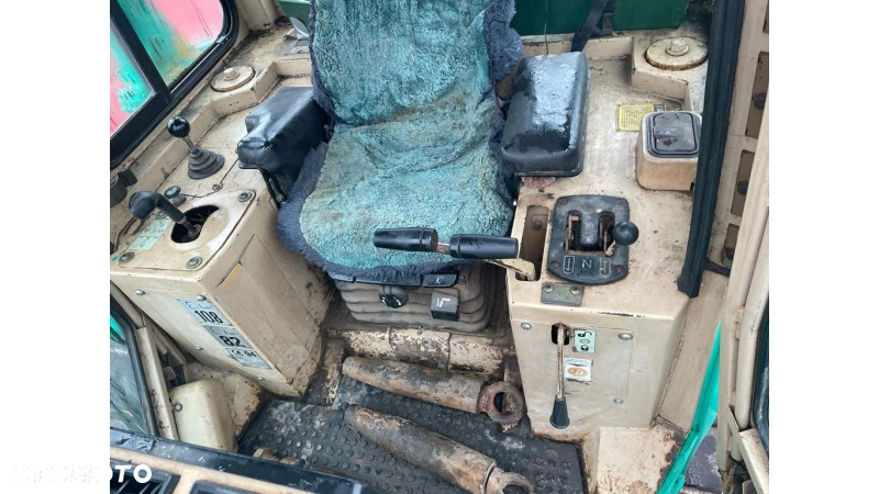 Caterpillar D5H LGP - 16