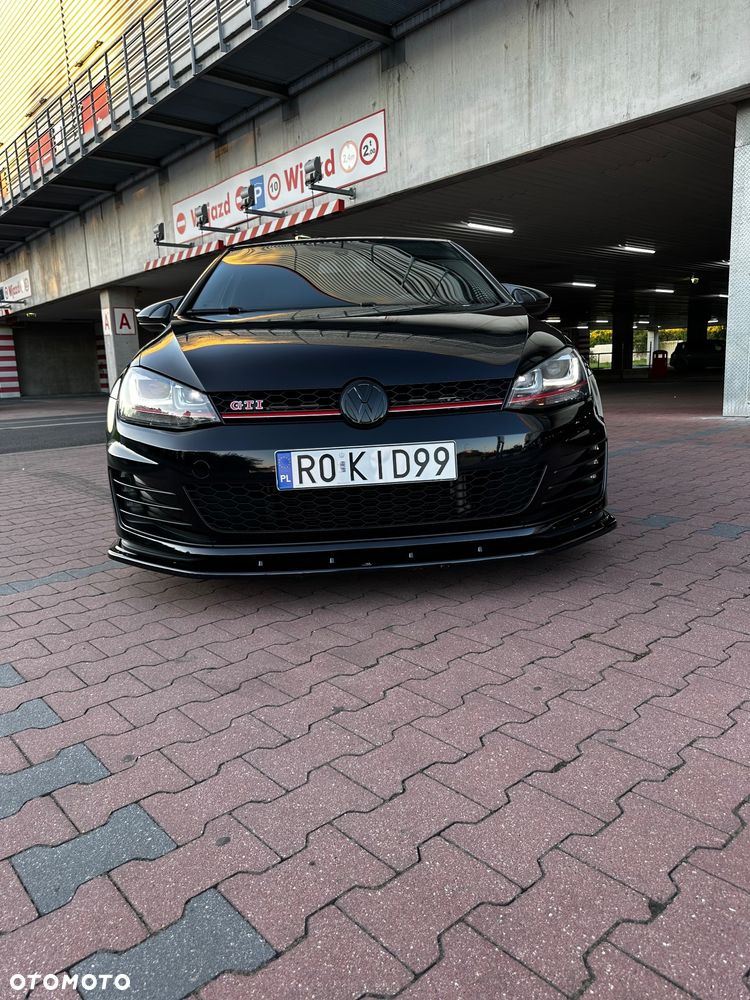 Volkswagen Golf GTI 2.0 TSI OPF DSG Performance - 8