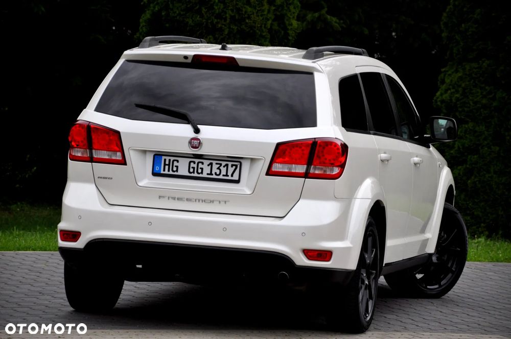 Fiat Freemont 2.0 Multijet Black Code AWD - 17