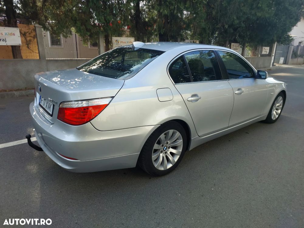BMW Seria 5 520d Aut. - 5