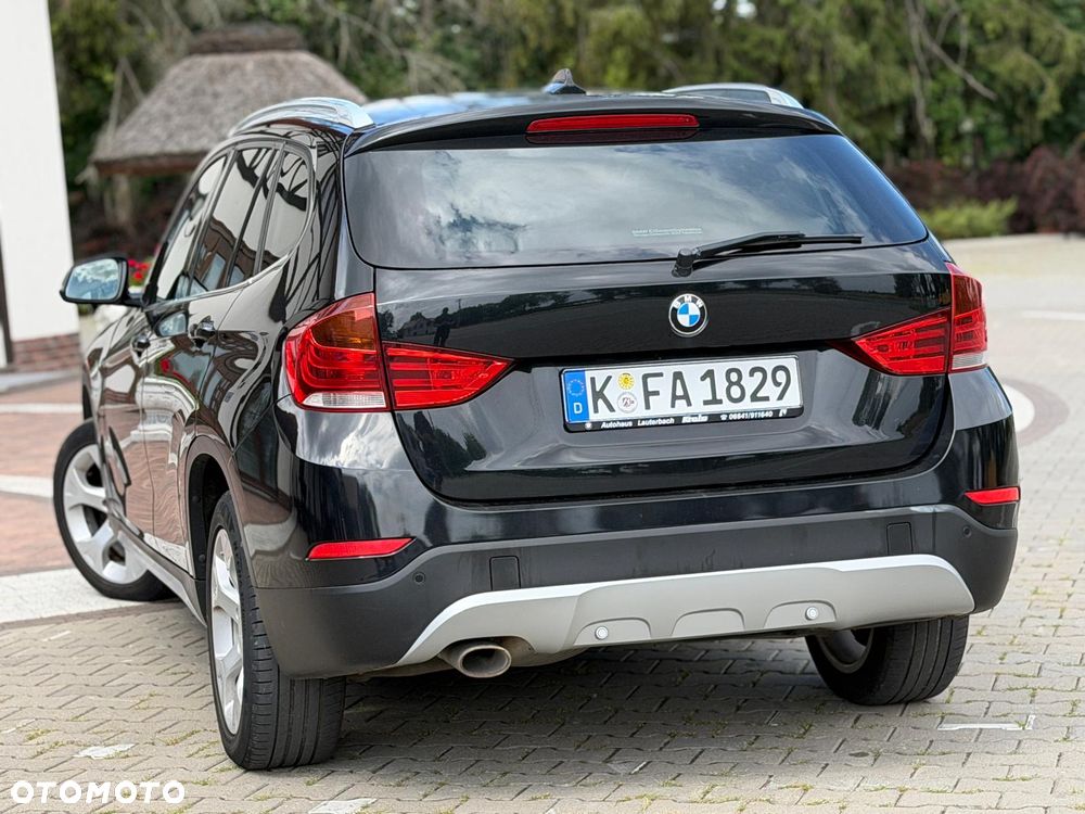 BMW X1 sDrive18d xLine - 17