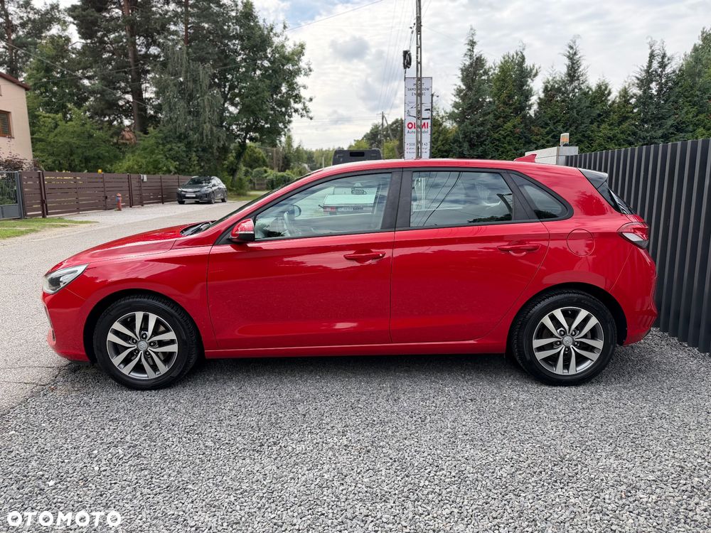 Hyundai i30 1.4 Trend - 9