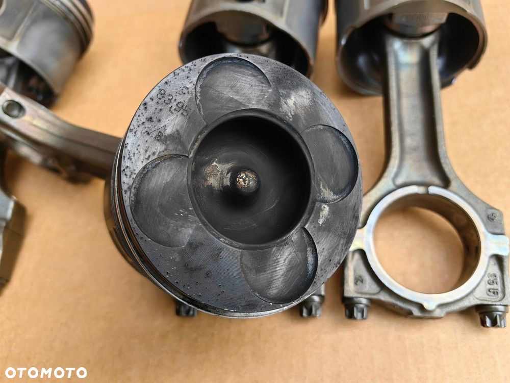Tłoki korbowód tłok BMW DIESEL M57 3.0D NORAL 83.950 83950 NOMINAŁ - 4