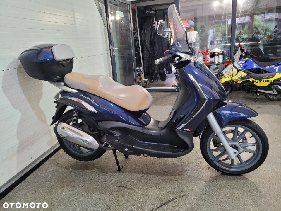 Piaggio Beverly - 2