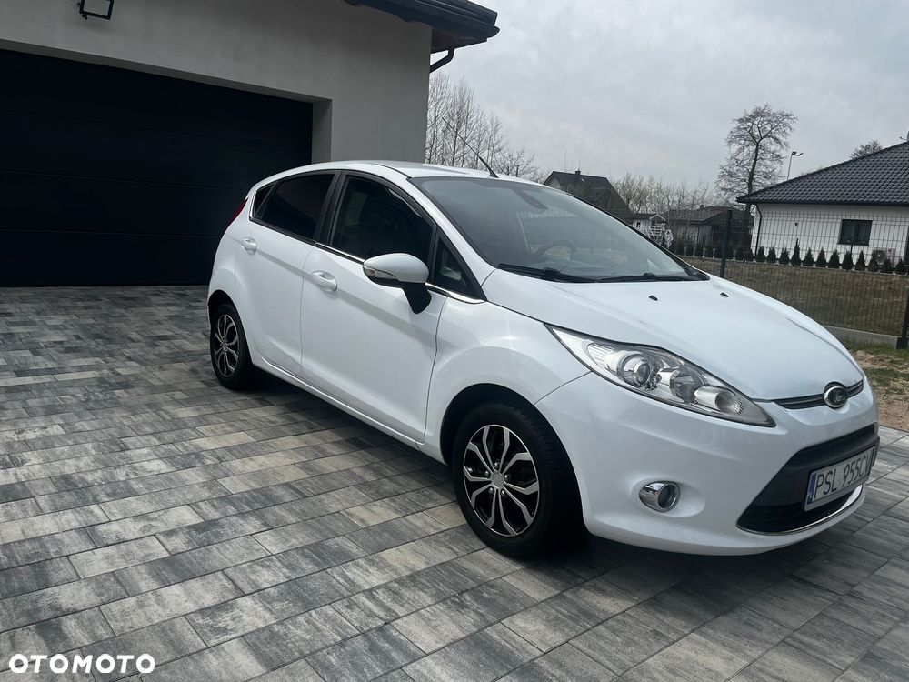 Ford Fiesta 1.25 Titanium X - 6