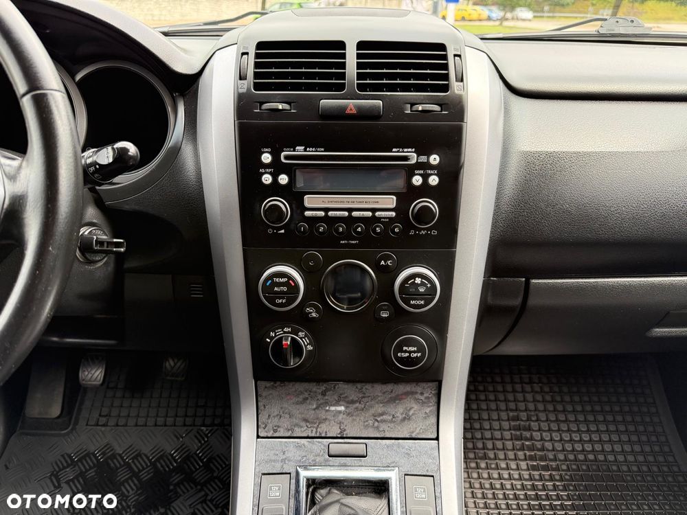 Suzuki Grand Vitara 1.9 DDiS De Luxe - 18