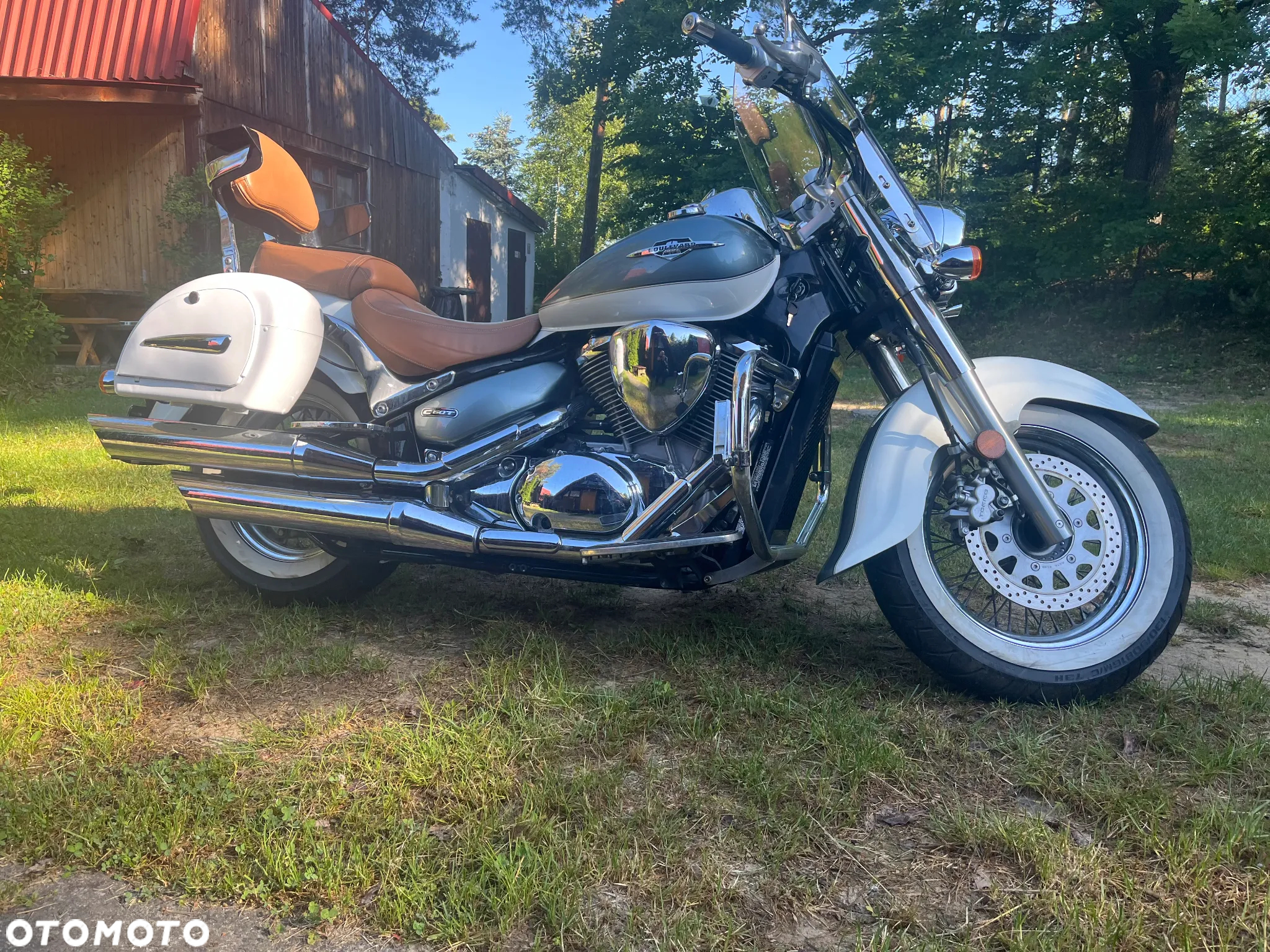 Suzuki VL 800 Volusia - Boulevard C50 - 2