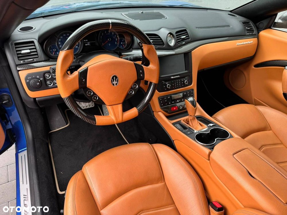 Maserati GranCabrio - 16