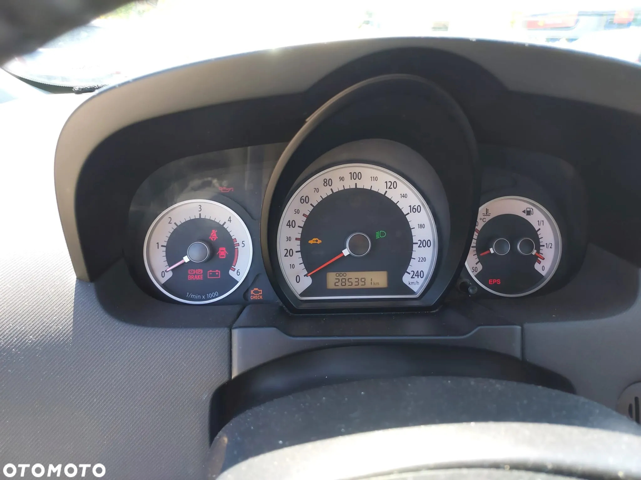 Kia Ceed - 10