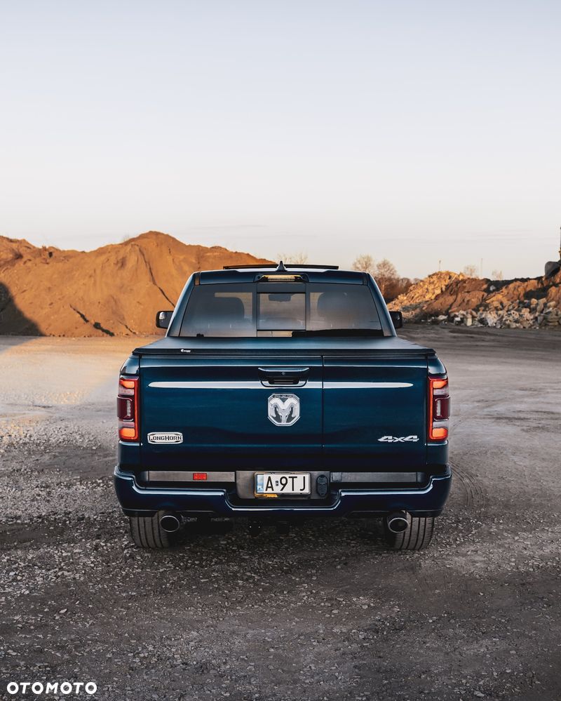 RAM 1500 5.7 eTorque Crew Cab Shortbed Longhorn Chrome - 15