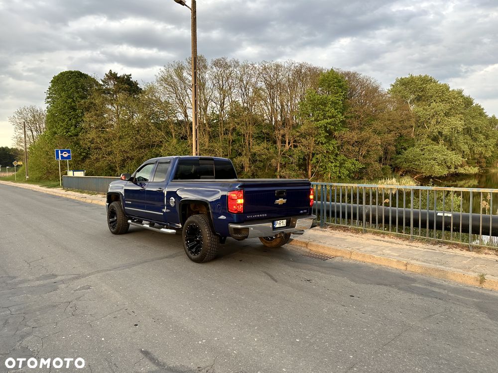 Chevrolet Silverado - 6