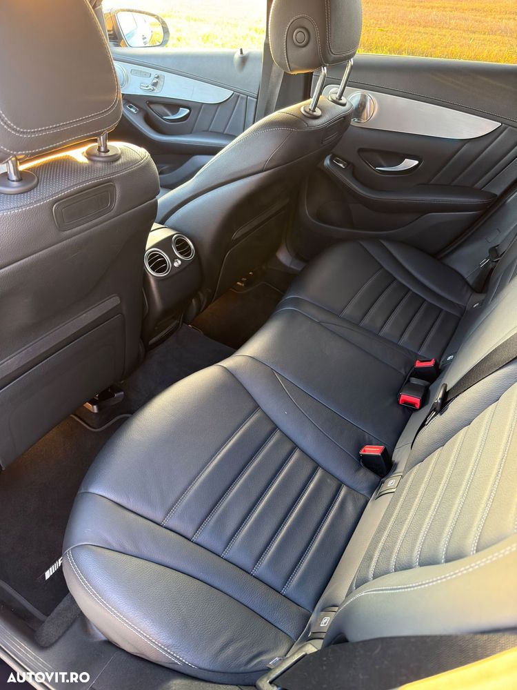 Mercedes-Benz GLC 250 4MATIC - 23
