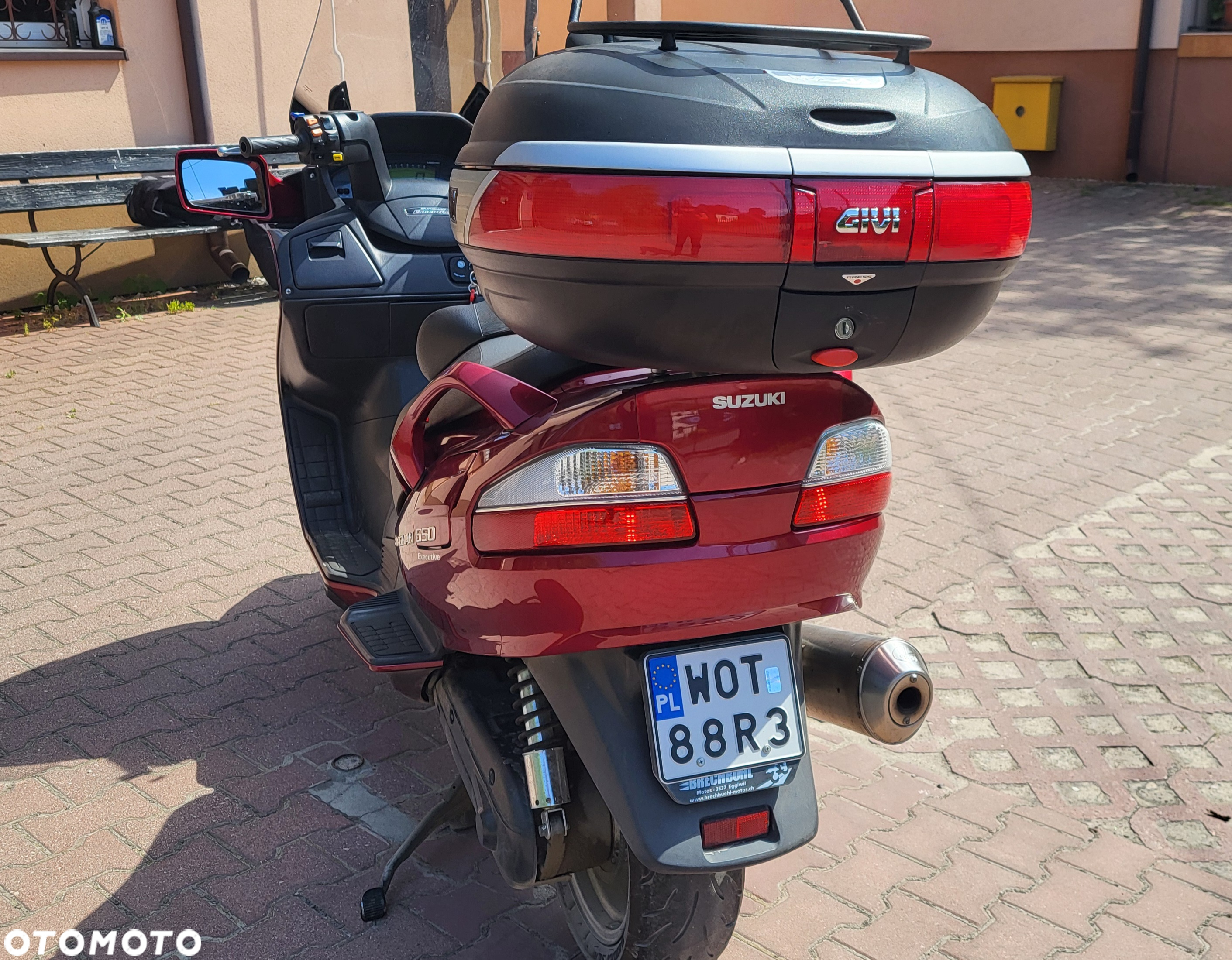 Suzuki Burgman - 5