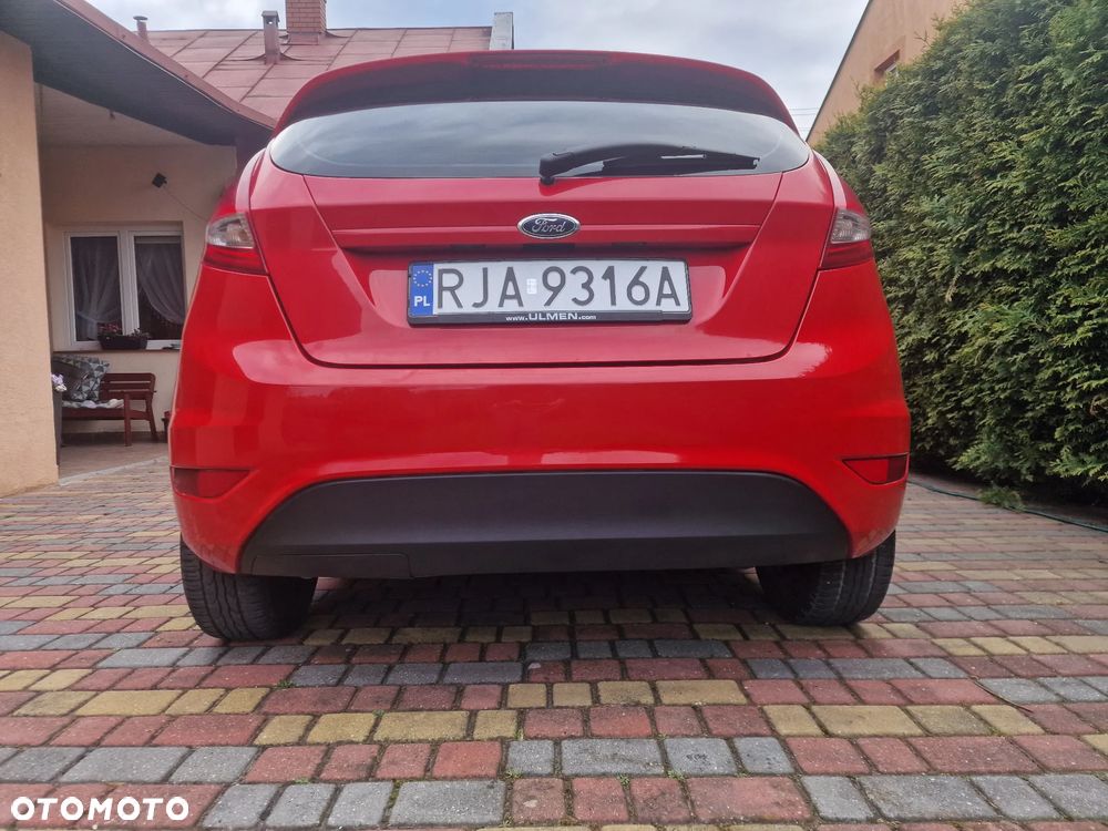 Ford Fiesta 1.25 Ambiente EU5 - 4