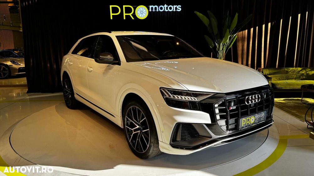 Audi SQ8 - 7