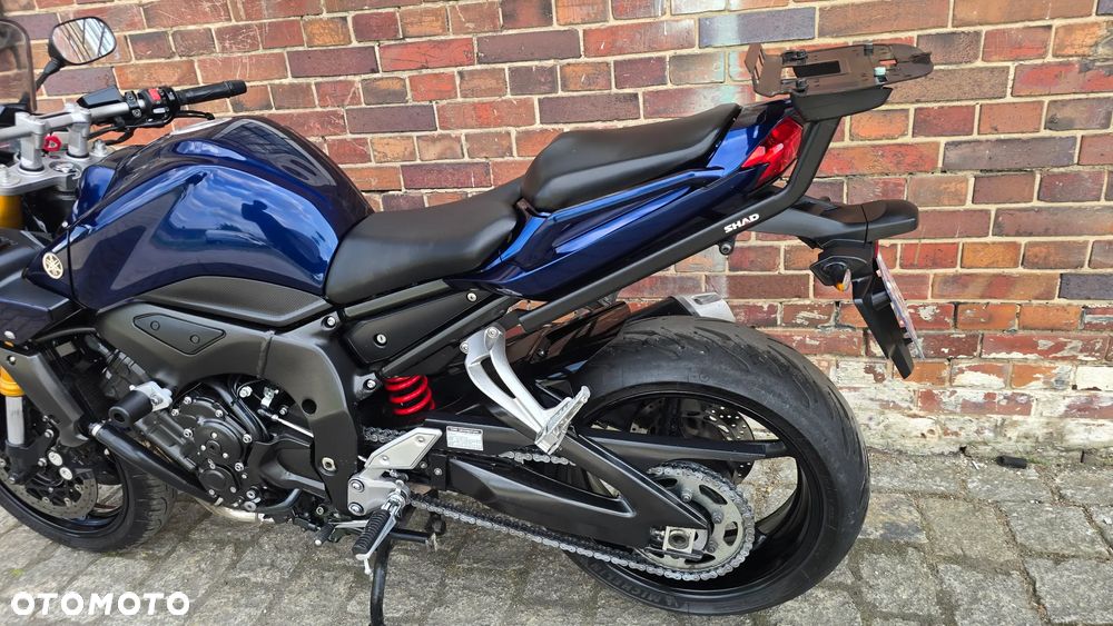 Yamaha FZ - 7