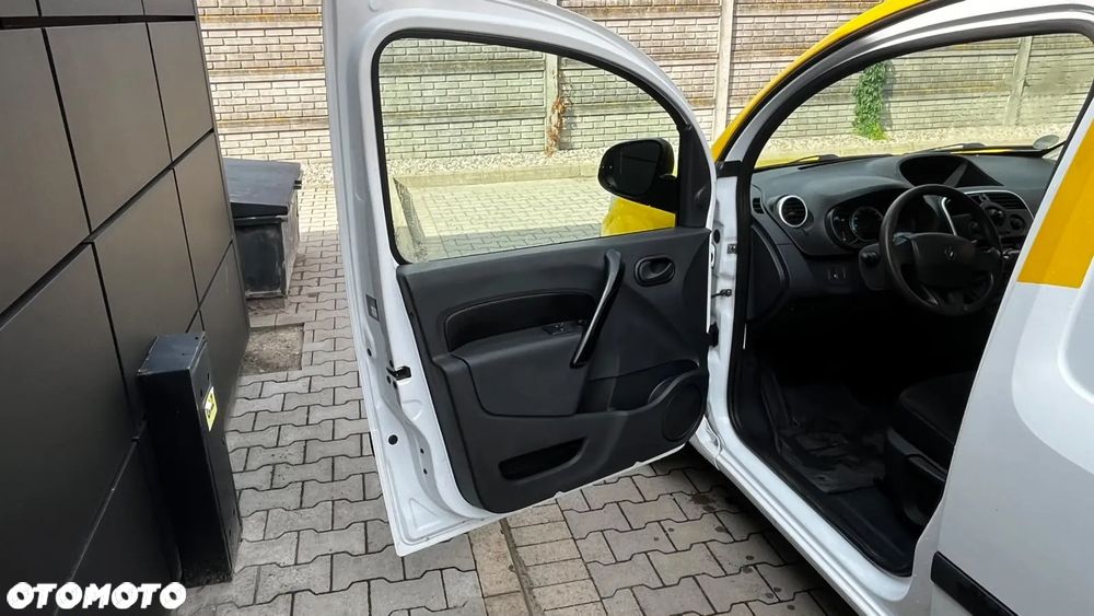 Renault 4 E-Tech - 14