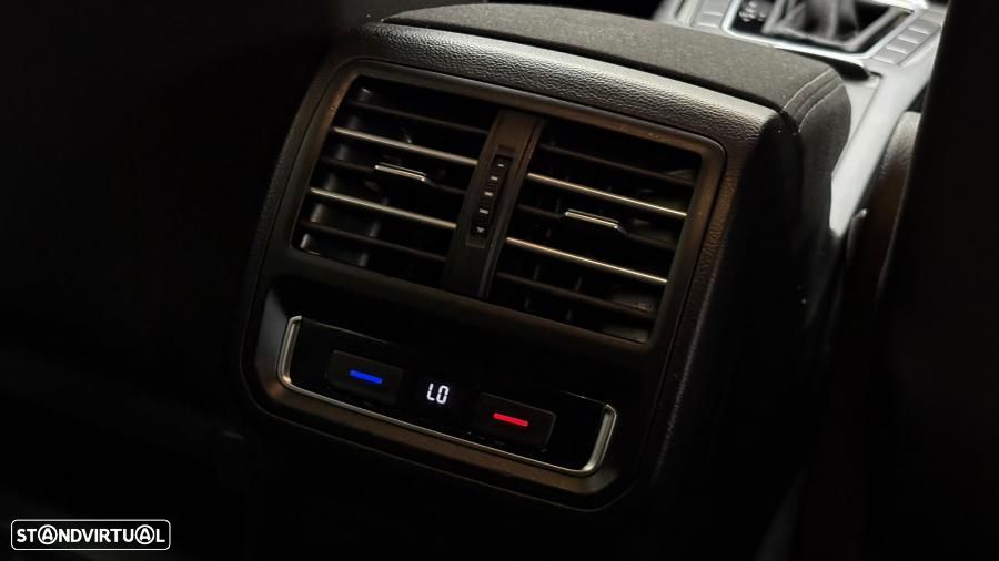 VW Passat Variant 1.6 TDI (BlueMotion ) DSG Trendline - 43