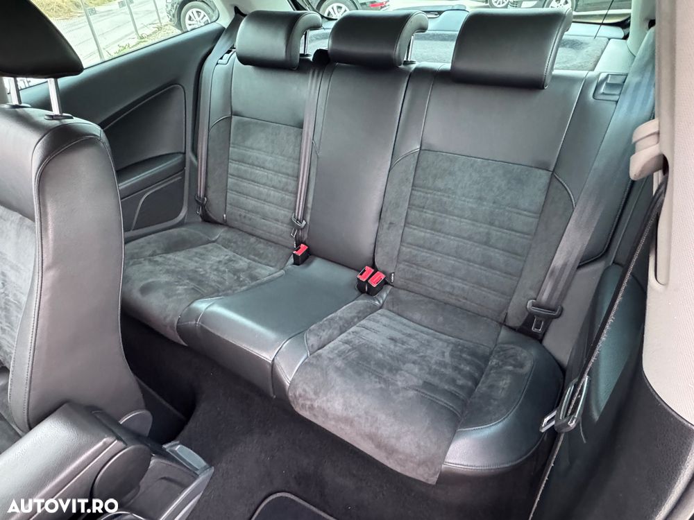 Volkswagen Polo 1.6 TDI Highline - 11