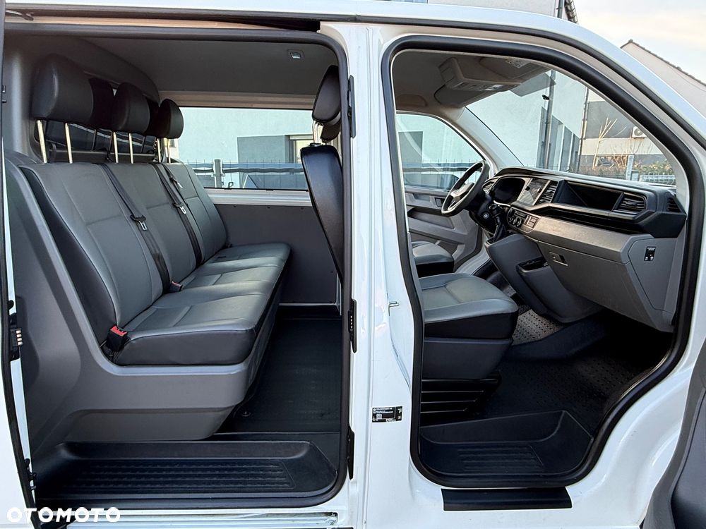Volkswagen Transporter - 21