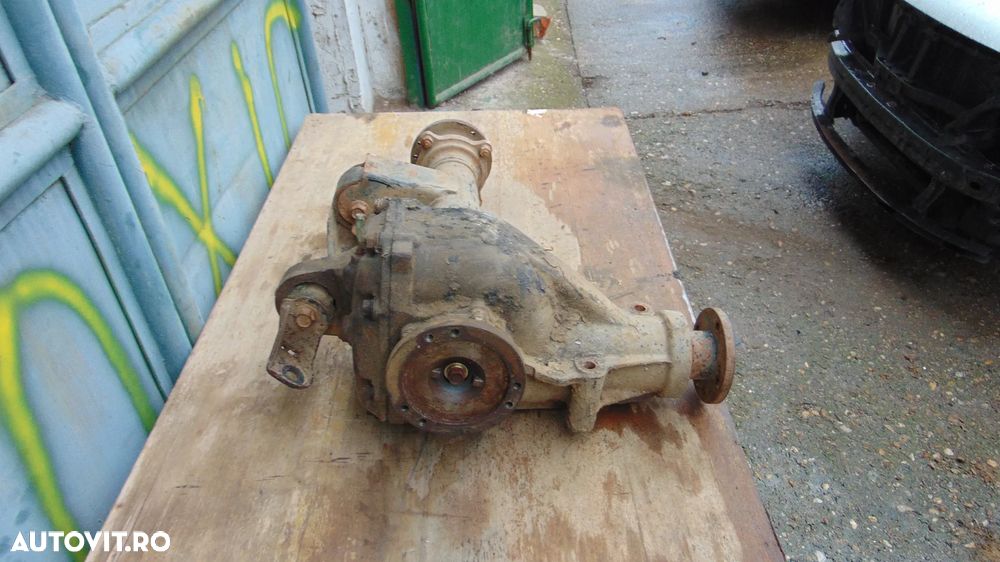 Grup diferential fata Nissan Navara D21/D22 2.5 Diesel raport 39/8 an 1997-2005 - 6