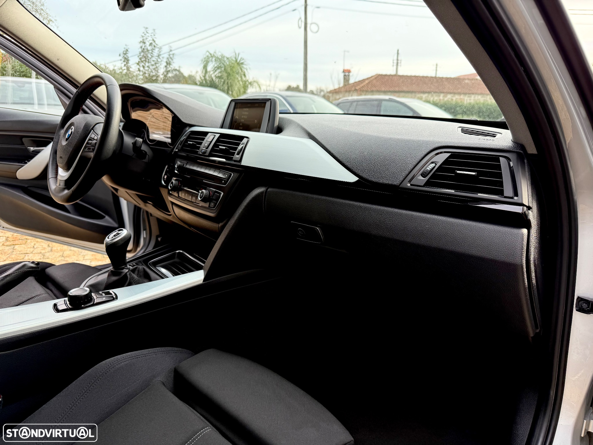 BMW 318 - 50