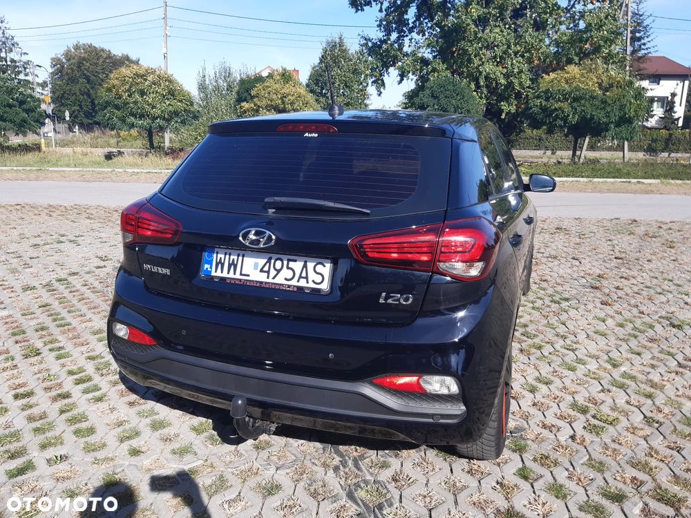 Hyundai i20 blue 1.2 Advantage+ - 10