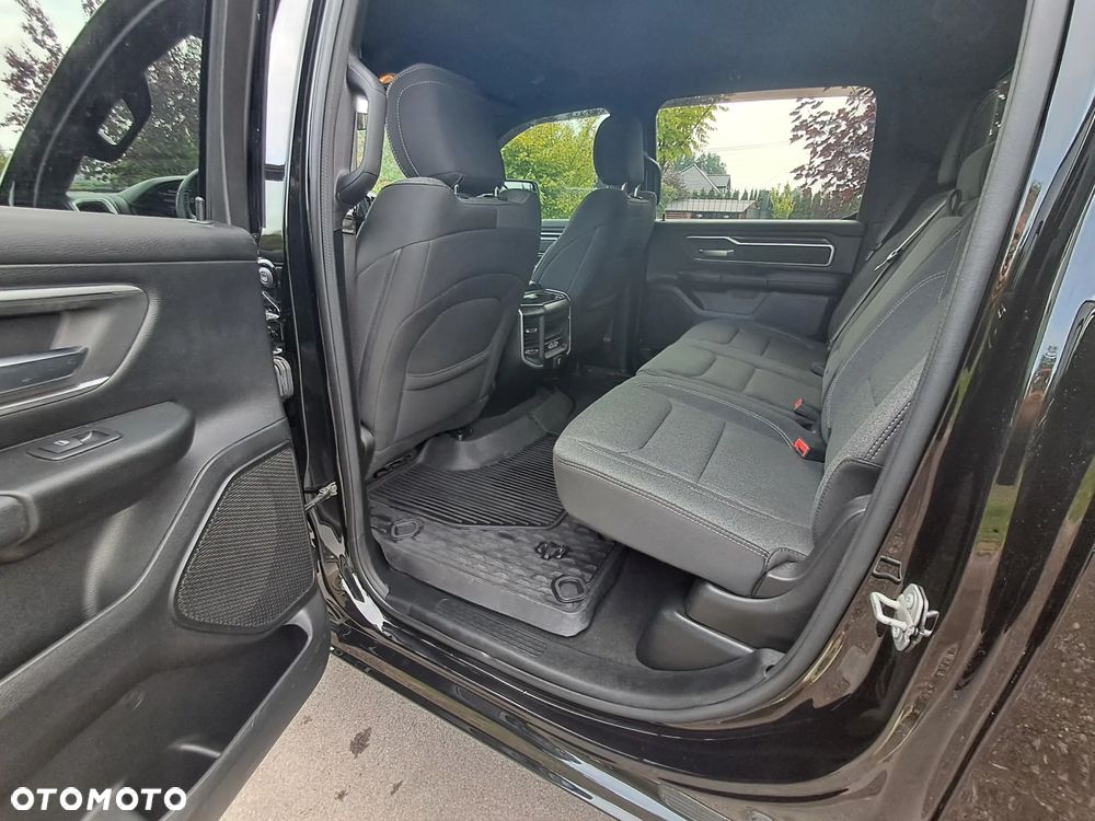 RAM 1500 5.7 Crew Cab Bighorn - 15