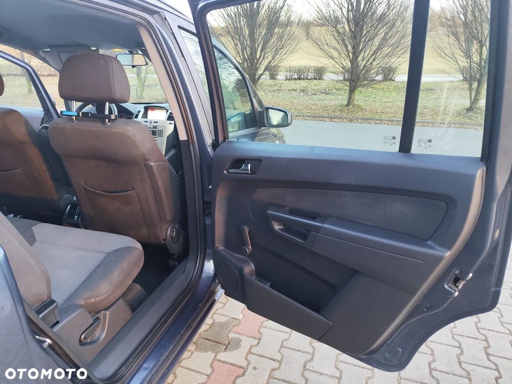 Opel Zafira 1.6 Edition - 20