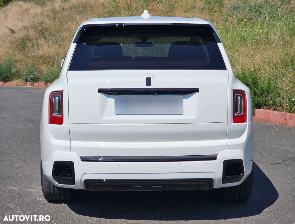 Rolls-Royce Cullinan - 3