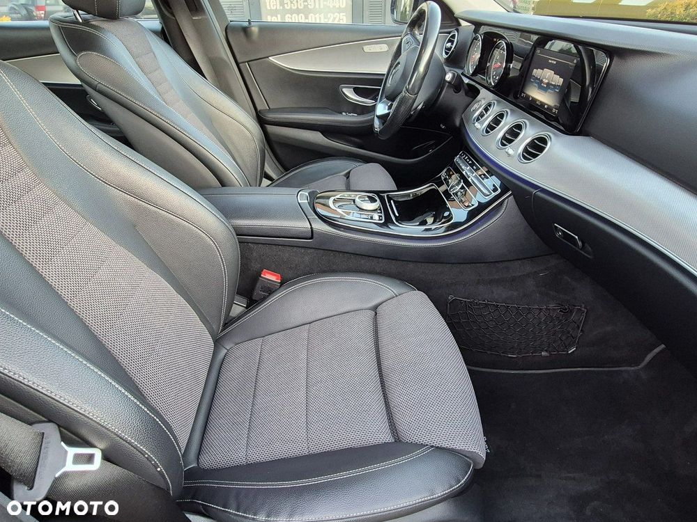 Mercedes-Benz Klasa E - 14