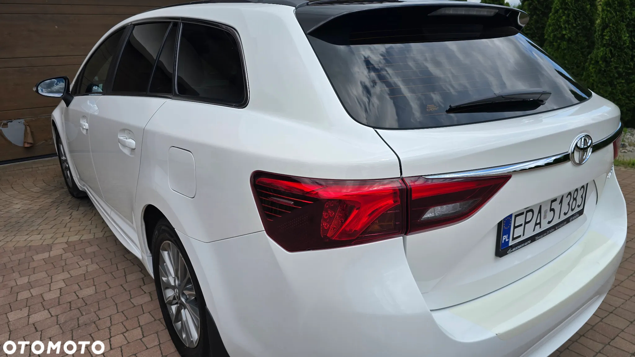 Toyota Avensis - 7