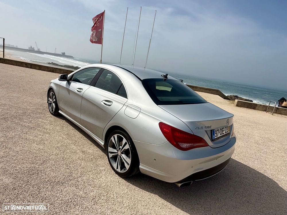 Mercedes-Benz CLA 220 CDi AMG Line Aut. - 2