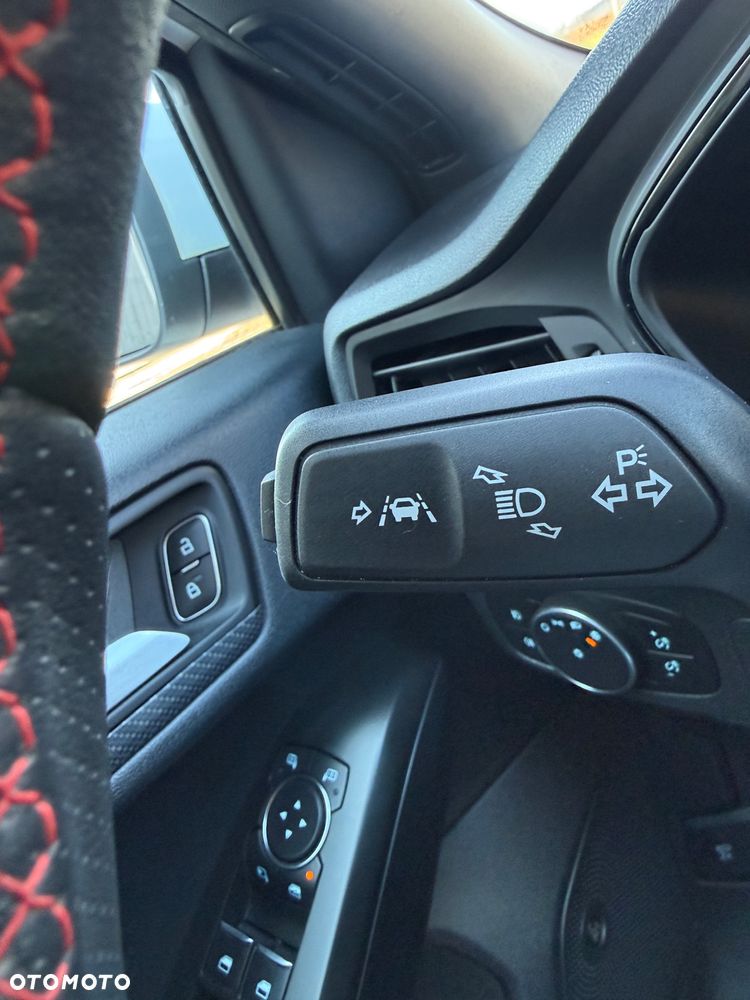 Ford Focus 1.5 EcoBoost STart-Stopp-System ST-LINE - 27